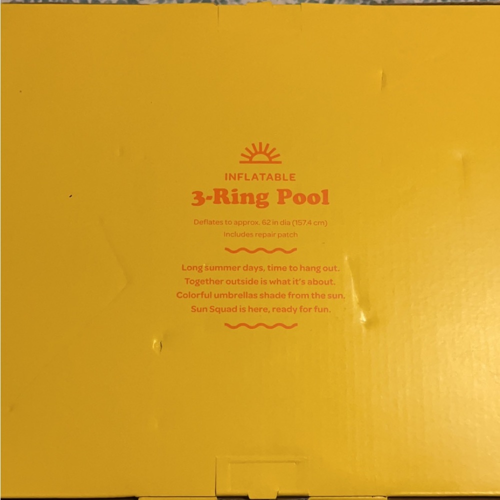 Sun Squad Inflatable 3 Ring pool - Picture 2 of 2